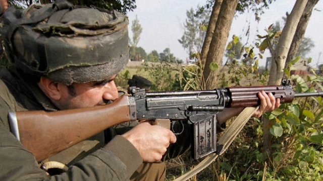 gunbattleeruptsinbetweensecurityforcesmilitantsinjk